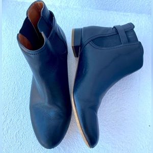 Banana Republic leather booties